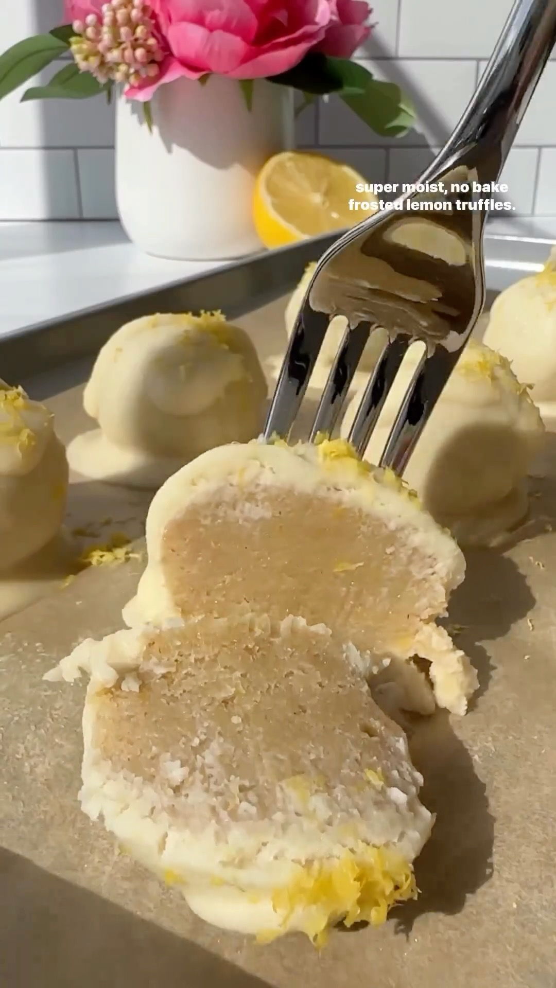 Frosted Lemon Loaf Truffles 🍋