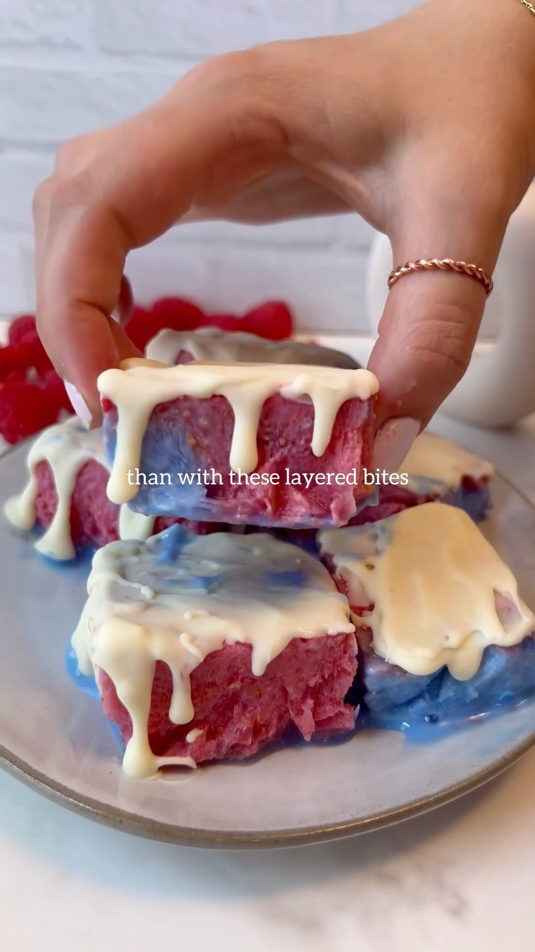 Deliciously Easy Froyo Layer Bites 🍓💙🤍