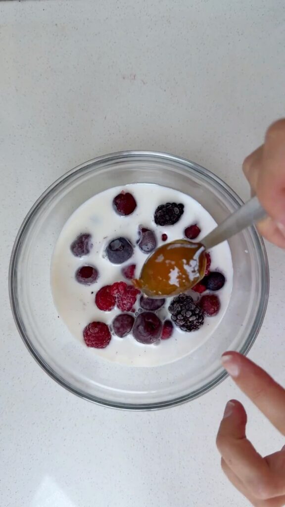 Summer Berries Chia Pot