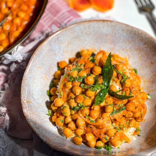 30-Minute Chickpea Curry Recipe