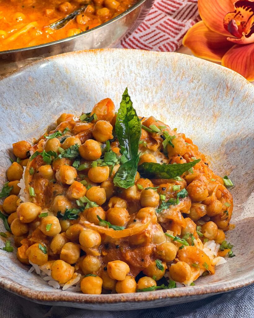 30-Minute Chickpea Curry Recipe