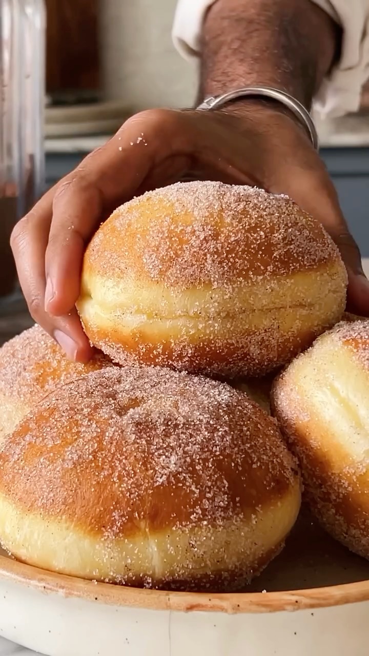 Cinnamon Sugar Berliner Doughnuts Recipe