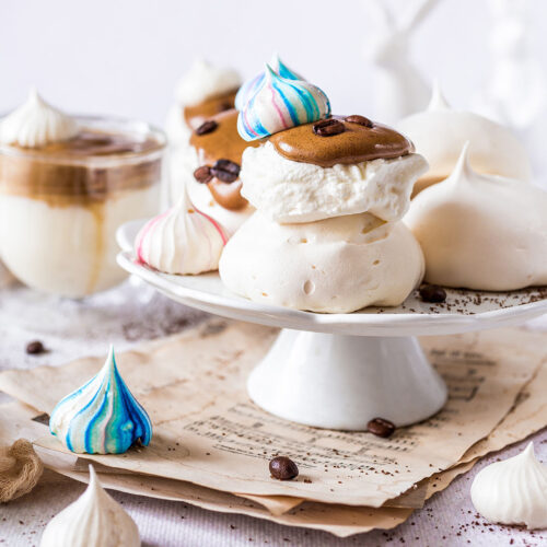 Coffee Meringues with Coffee Foam