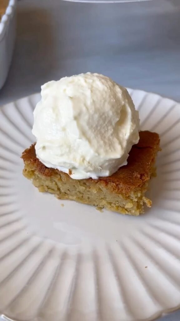 Copycat Blondies From Applebees