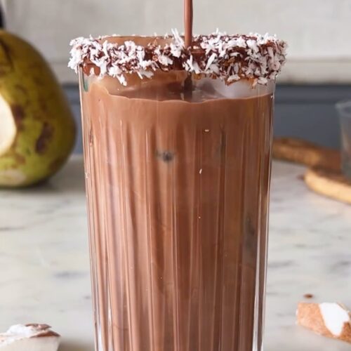 Creamy Coconut Chocolate Drink