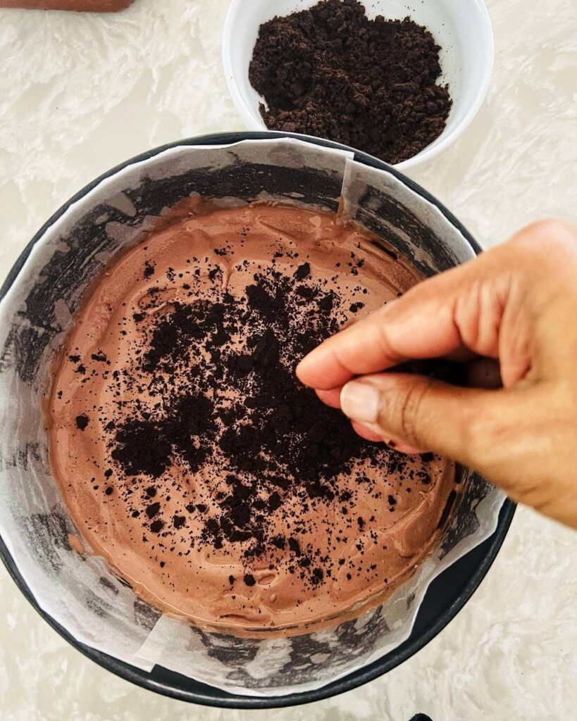 No-Bake Oreo Ice Cream Cake with Homemade Fudge Sauce