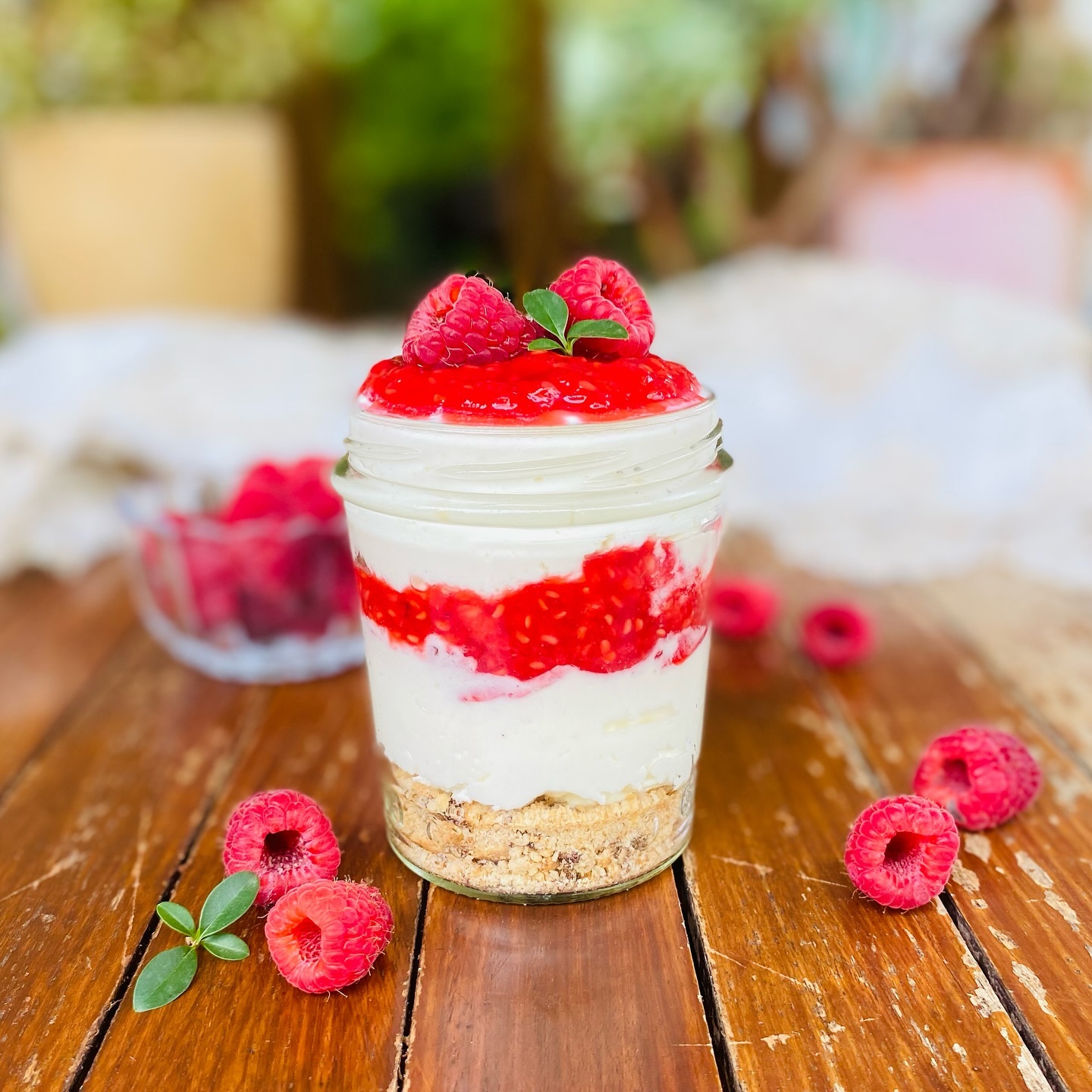 Greek Yogurt Raspberry Cheesecake Jars