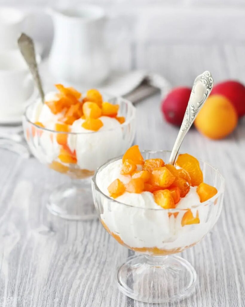 Ricotta Mousse with Caramelized Apricots