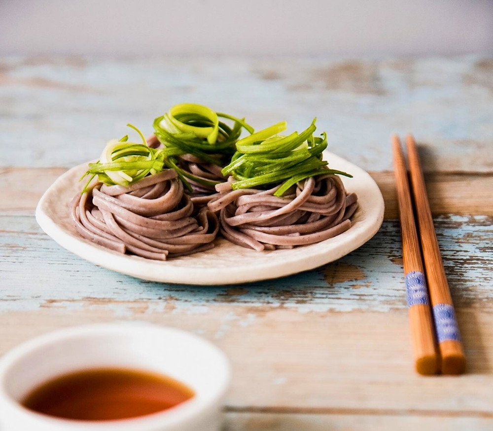 Vegan-Friendly Zaru Soba Noodles 🥢 | Cold Buckwheat with Flavorful Tsuyu Sauce
