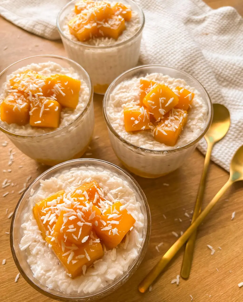 Creamy Coconut Mango Rice Pudding — Vegan, Dairy-Free Basmati Dessert with Tropical Mango Purée
